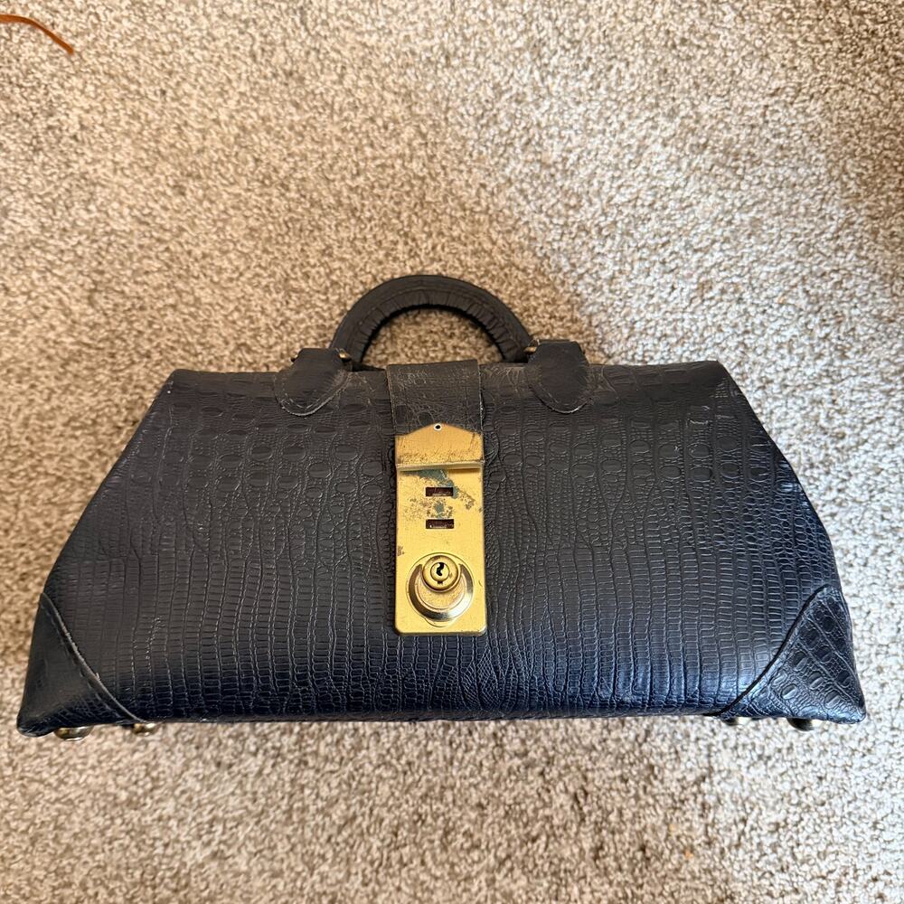 Vintage Doctor's Bag MD Black Leather Lock Made in USA